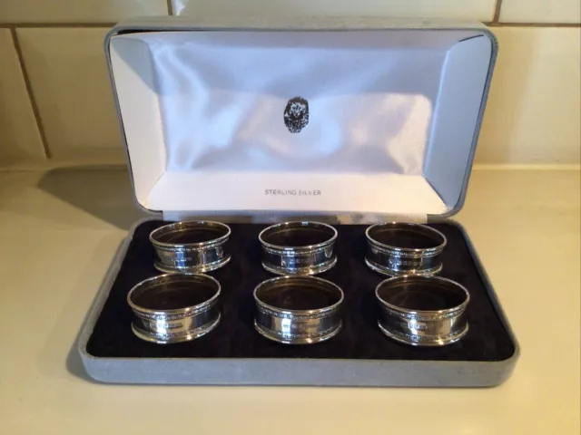 Set Of Six - Hallmarked (London 1989) - Solid Silver - Napkin/Serviette Rings.