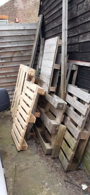 Used Wooden Pallets Ideal for Garden Furniture, DIY etc. - Various size