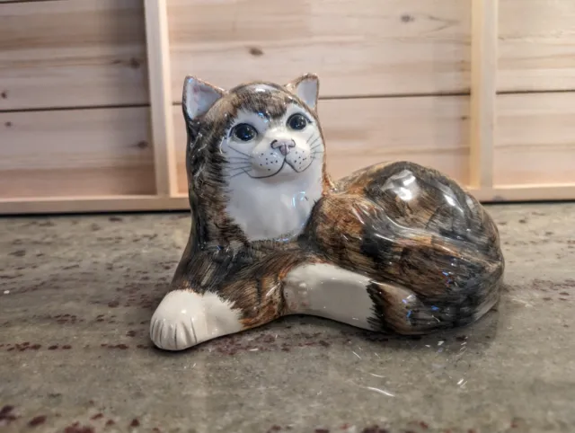 Babbacombe pottery seated tabby cat