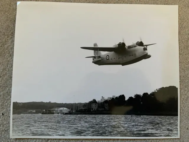 SAUNDERS ROE A.36 LERWICK FLYING BOAT - PHOTO (25cm x 20cm approx)