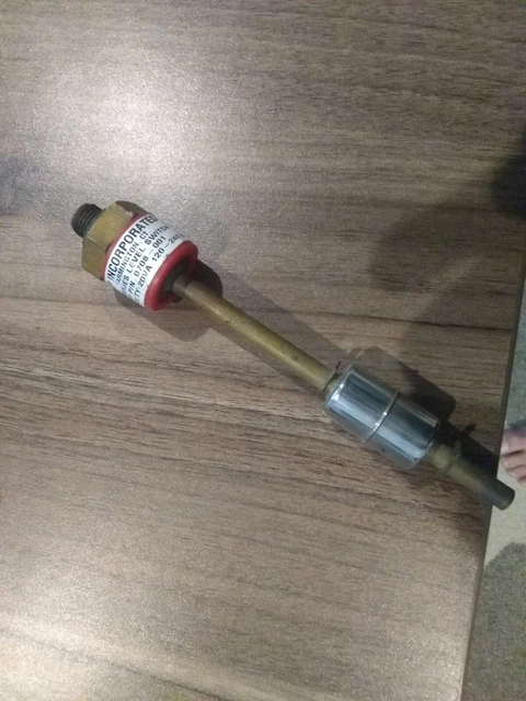 Refrigerant Tank Liquid Level Sensor, 3 Pin, Float, 3/4" NPTM For 30/50 Tanks