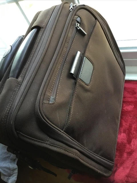 Briggs Riley Black Rolling Wheeled Laptop Computer Briefcase Carry on Bag
