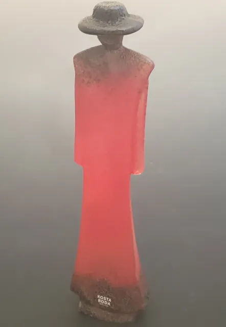 Kosta Boda By Kjell ENGMAN "Man In Red Trench Coat" 7.75" x 2" Art Glass