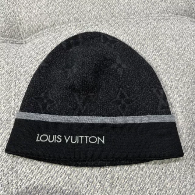 LOUIS VUITTON KNIT Beanie Hat M70606 Bonnet Petit Damier Gray Wool