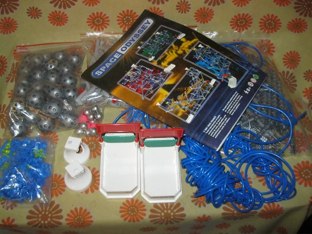 Année 2001 Ancien JEU DE CONSTRUCTION SPACE ODYSSEY BUKI + NOTICE Circuit Billes
