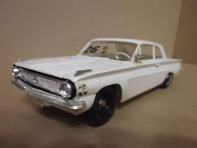 1962 Pontiac Tempest 2DR Sedan Vintage Automotive Dealer Promo/Model 1:25 Scale