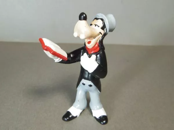 Disney Goofy PVC Figure Christmas Carol Bullyland 78cm Germanmade PVC figurine