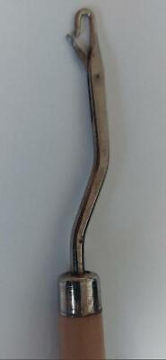 Gancho con mango de madera - 16 cm-aguja