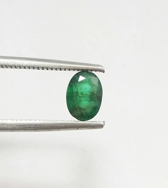 Pierre D'émeraude Verte Créée En Laboratoire Synthétique, Hydrothermique, émeraude De Colombie, Prix Au Carat