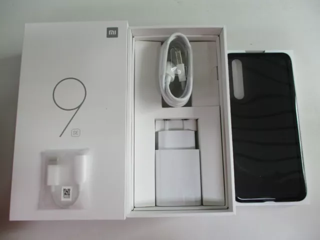 Xiaomi Mi 9 SE Verpackung USB-Datenkabel Netzteil Ladekabel Case Piano Black NEU