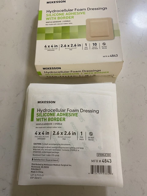 Aderezo de espuma de silicona McKesson Lite 4 x 4" cuadrado con borde 10 por caja