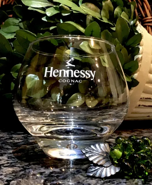 Limited Edition HENNESSY Cognac Bubble Base Bras Arme’ Snifter ~ PRISTINE!