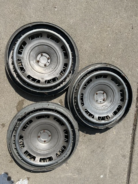 Vintage Oem Ford Mercury Spoke Hubcaps Hub Caps Set Of 3