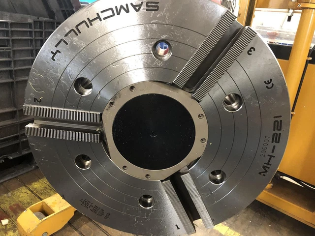 Samchully 21  Hydraulic Chuck w/ A2-15 Spindle Nose MH-221
