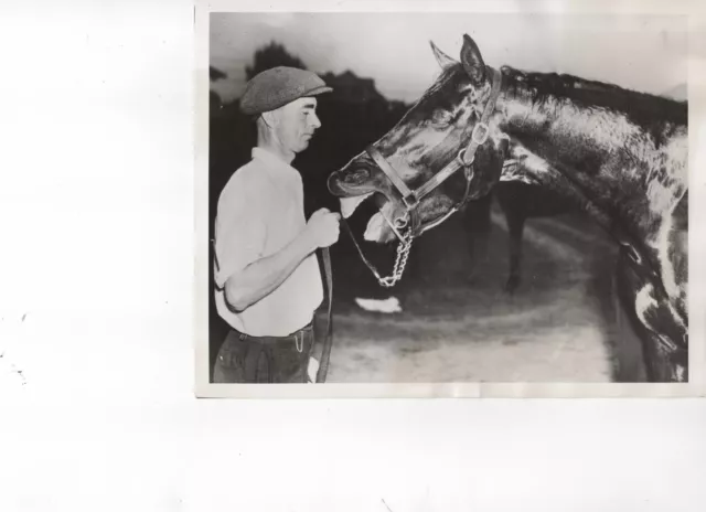 Original 1939 Press Photo of HOF Racehorse "JOHNSTOWN" Kentucky Derby Winner!