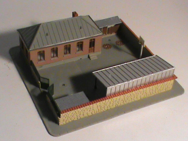 MAQUETTE HO JOUEF MAQUETTE D UNE PETITE ECOLE OCCASION EUR 15 00 MAQUETTE HO JOUEF MAQUETTE D UNE PETITE ECOLE OCCASION EUR 15 00