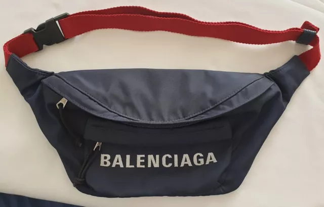 Balenciaga bum bag sales replica