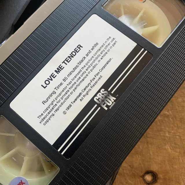LOVE ME TENDER vhs video tape Ex Rental Cult Classic Elvis £10.00