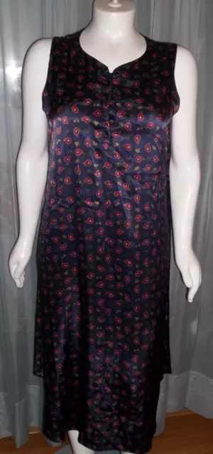 Vintage 1X Cabernet navy red paisley sleeveless nightgown & matching belt, robe
