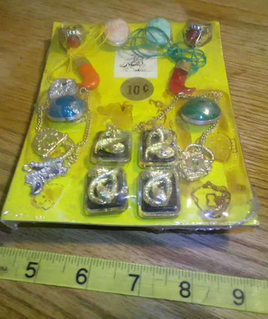 Vintage display 10c card rings charms necklaces #jd315