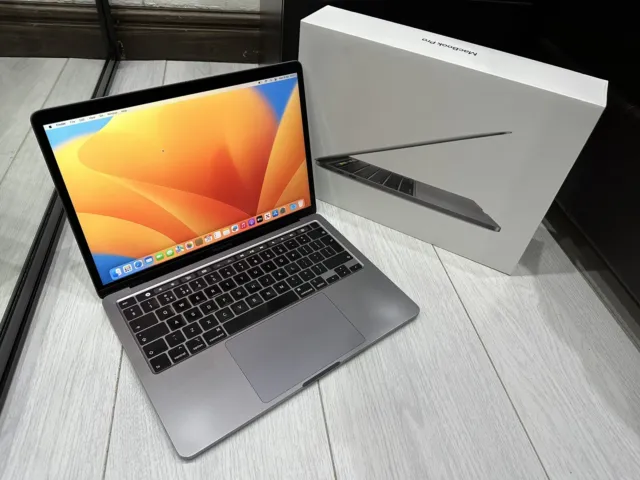 Apple MacBook Pro Retina 13.3" 2020 512GB SSD 16GB Ram 2.3GHz Core i7 Space Grey