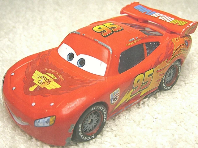 DISNEY PIXAR CARS Lightning Mcqueen 1:55 Diecast 3" Piston Cup Race Car ...