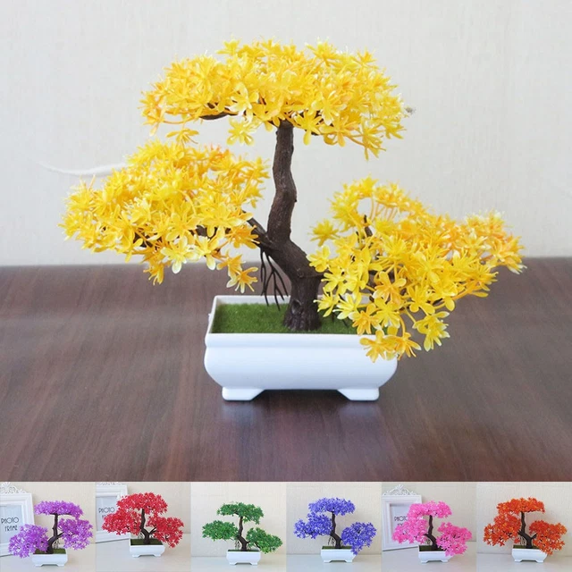 Prunier Artificiel En Fleurs Dans Un Pot Décoratif, Plante