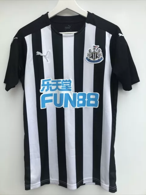 NEWCASTLE UNITED 2020/21 Home Football Shirt Puma Short Sleeve Mens Small S