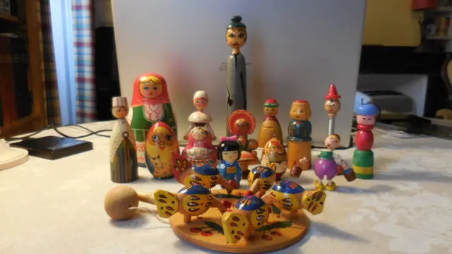 Lot de jouets en bois