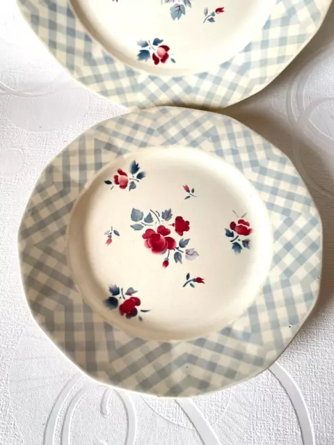 🌼 2 ASSIETTES PLATES en faïence DIGOIN SARREGUEMINES modèle BASTIA fleur rose 3