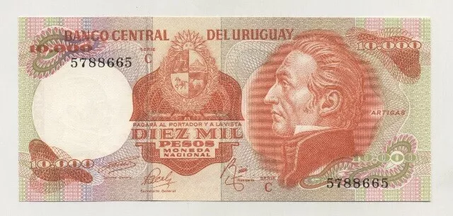 10000 10,000 Pesos bank bill. Single 10k pesos unc banknote. Uruguay 1974. 10k