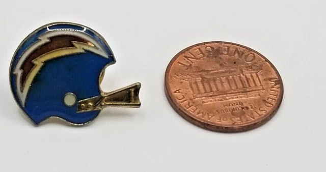 Vintage Nfl Football San Diego Chargers Team Logo Helmet Collectible Pin Enamel