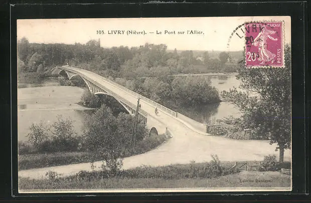 CPA Livry, Le Pont sur l´Allier