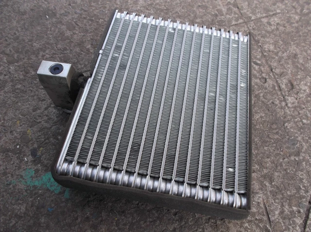 VAUXHALL AGILA A Air Conditioning Evaporator / Air Con Radiator Unit ...