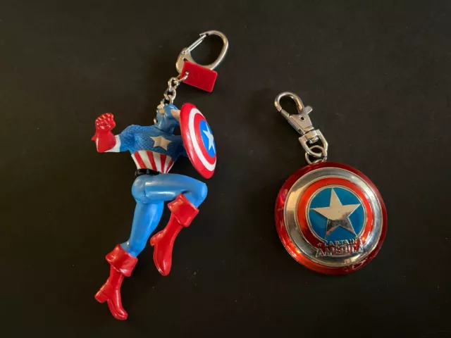 Lot of 2 Marvel CAPTAIN AMERICA Comics Collectable Keychain Key Ring Chain Clip