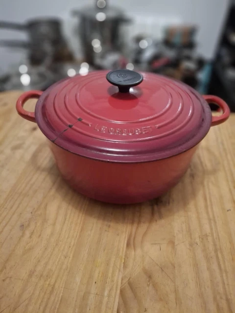 Cocotte Le Creuset Vintage 'La Mama' Fonte émaillée Cerise, 4,5L (sans Boîte)