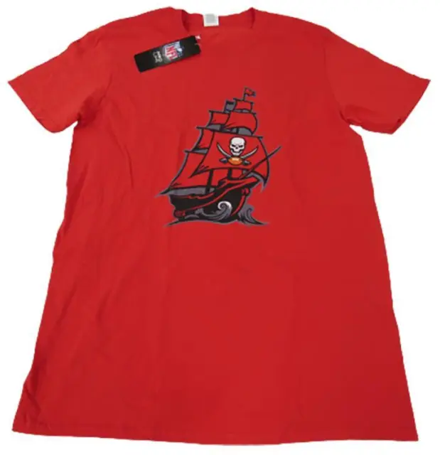 New Tampa Bay Buccaneers Mens Sizes S-M-L-XL Red Shirt