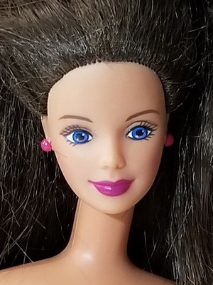MATTEL BARBIE DOLL Dark Brown Hair Brunette Blue Eyes China Vintage $9.