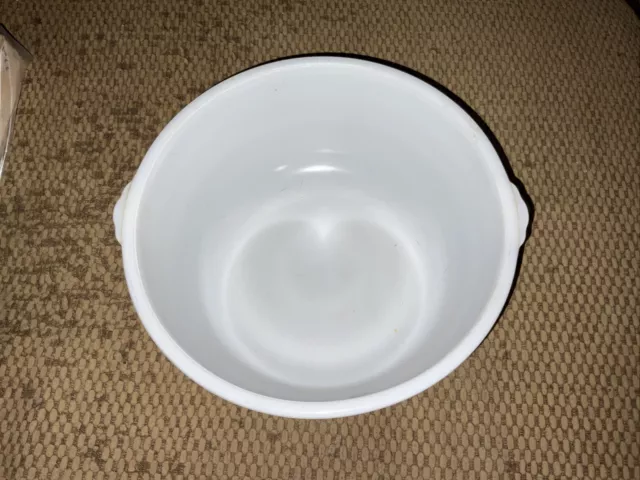 Vintage ~ Glasbake 19CJ White Milk Glass Mixing Bowl ~ Sunbeam Mixmaster~9”~b20 2