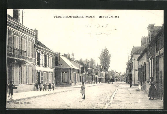 CPA Fère Champenoise, Rue de Chalons