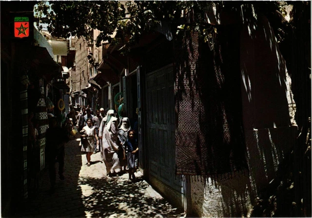 CPM AK Fez- Calle de la Medina MAROC (880405)