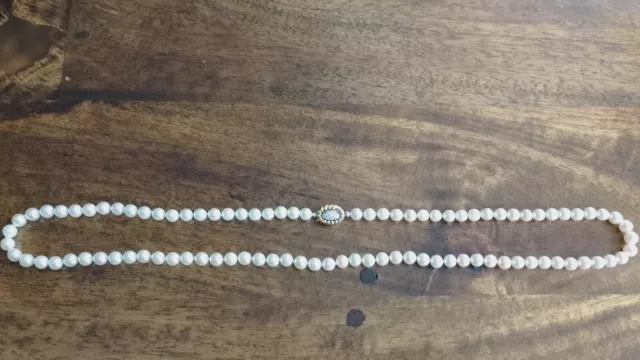 Wunderschöne lange Akoya Perlenkette mit  Brillantschloss GG 14Karat  1a Zustand 3