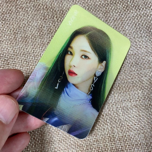 AESPA KARINA BLACK Mamba Official Trading Card SGS Global