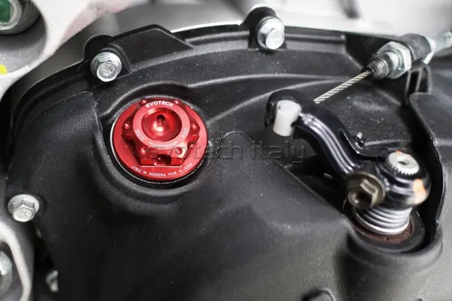 Evotech Engine Oil Filler Cap for Aprilia RSV4 R RR 1100 Factory Racing Parts