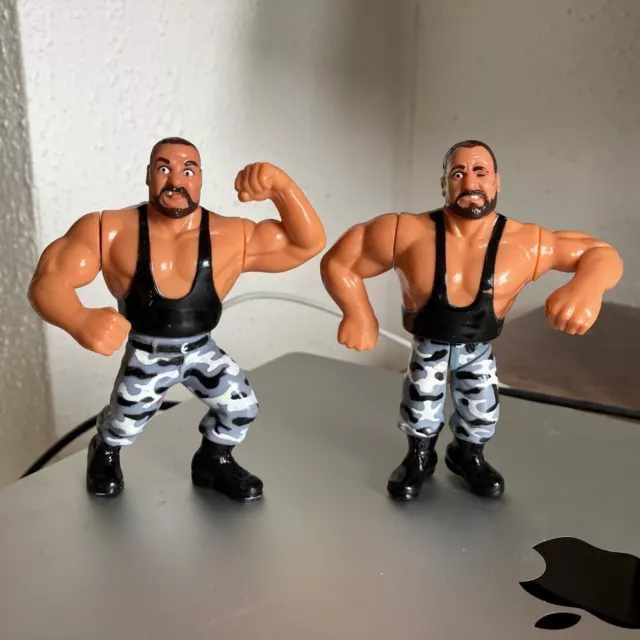 🌟 Hasbro Wrestling Action-Figuren Tag Teams THE BUSHWHACKERS 🌟