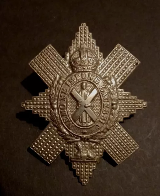 cWW2, The Black Watch British Army Cap Badge.