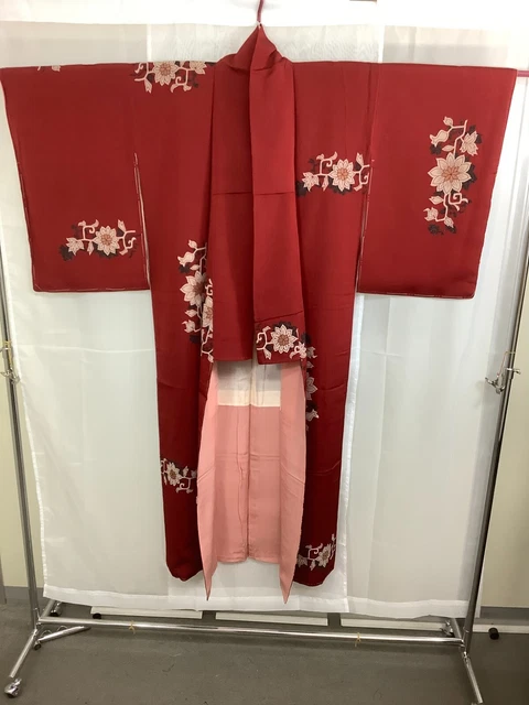 Japanese Vintage Kimono SILK tradition expensive embroidery Height 57.48inch