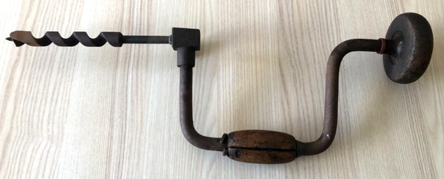 Perceuse à Main Ancienne - Chignole En Acier - Outil De Menuiserie Vintage - Fabriquée En France