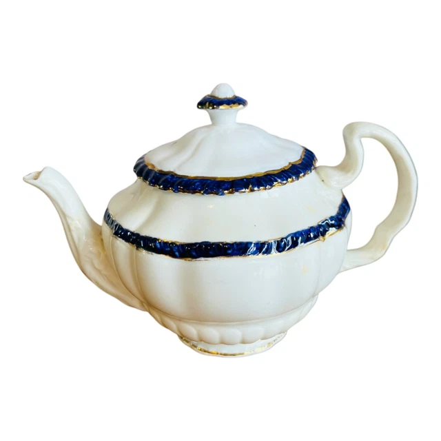 Chauffe-théière En Céramique Avec Bougeoir - Design Blanc à Motifs Ajourés - Diamètre 14,6 Cm - Pour Bougie Chauffe-plat