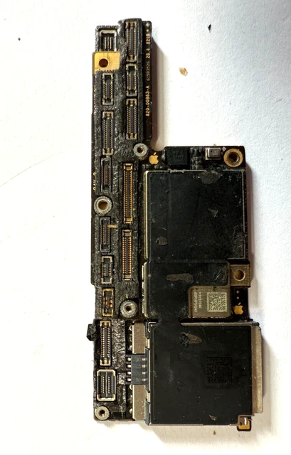 Carte Mère IPhone 7 Bloquée ICloud - Pour Pièces Détachées - Ne Fonctionne Pas